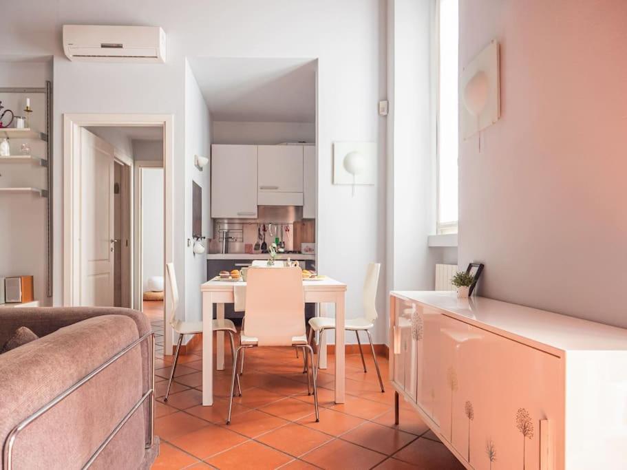 Spazioso Loft Imbonati6 ميلان المظهر الخارجي الصورة